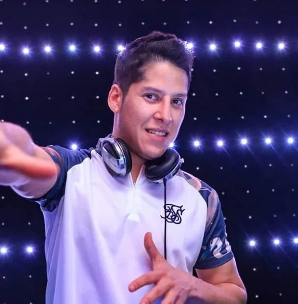 DJ Rob Duartez